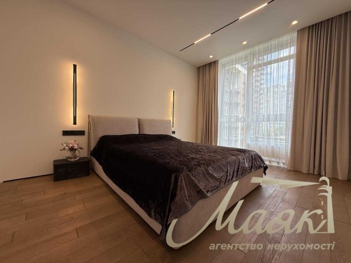 Продаж квартири Французький квартал 2, Печерський, Либідська - фото 1