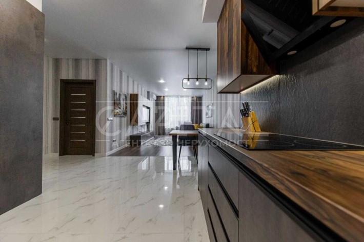 Продаж затишної квартири 67 м² у ЖК "Новопечерська Вежа" - фото 1