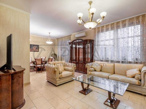 Продажа квартиры, ЖК «Митець», ул. Коновальца, Печерск Київ