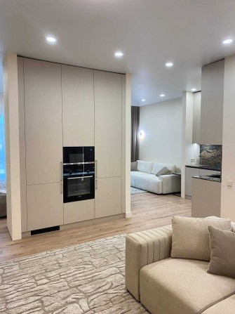 NEW! 1к квартира з НОВИМ ремонтом 66м2 в Жк Володимирський - фото 1