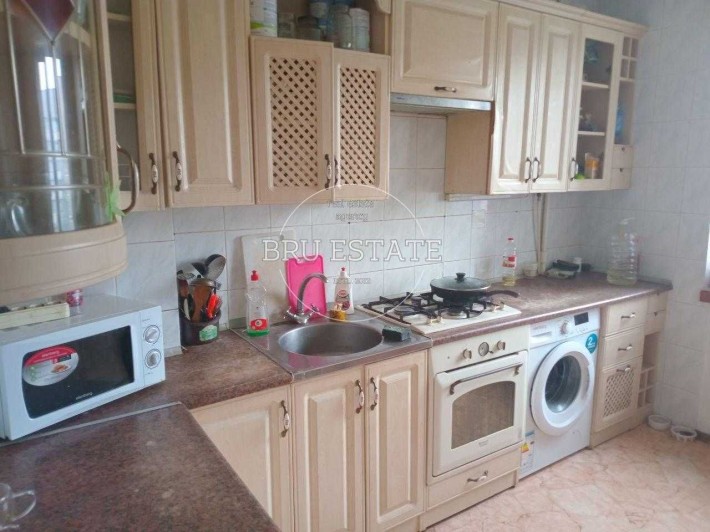 Продам 3 к п-т Червоної Калини 8  Троещина - фото 1