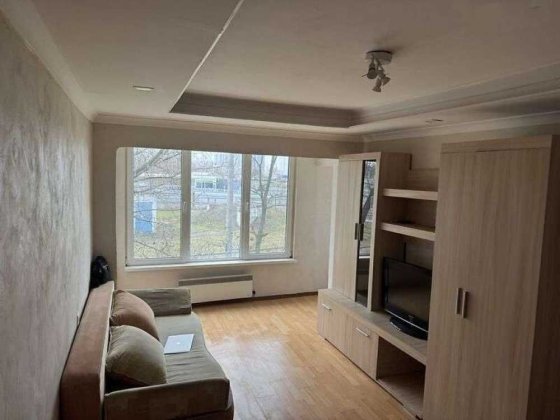 Оболонь,метро Мінська,ТЦ Smart Plaza Obolon,Левка Лук'яненка Київ