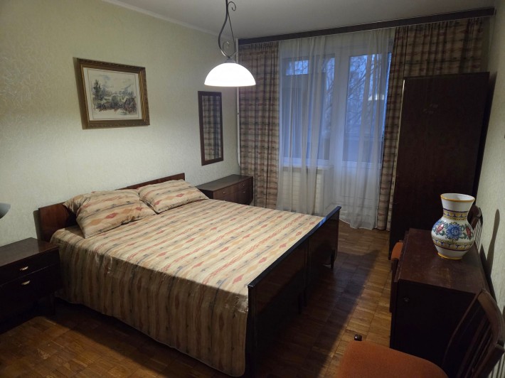 Продаж 3кв Мстиславича 12 м.Дарниця 5хв пішки. Парк Перемоги навпроти - фото 1