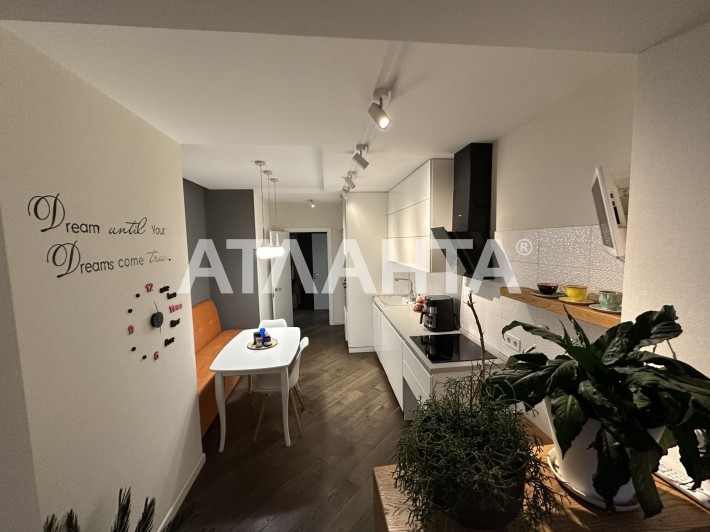 Продаємо 2х.к ГЕНЕРАТОР ЖК Міністерський - фото 1