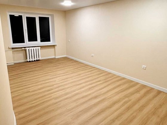 Продаж 1 кім квартири Каденюка 5/2 Дніпровський Дарницька площа Київ