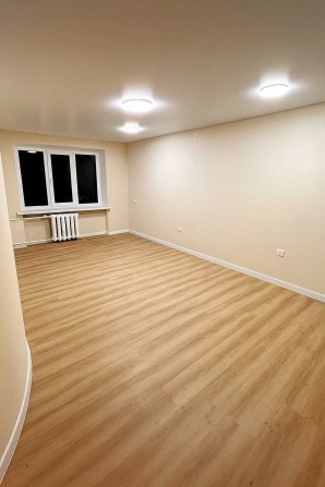 Продаж 1 кім квартири Каденюка 5/2 Дніпровський Дарницька площа - фото 1