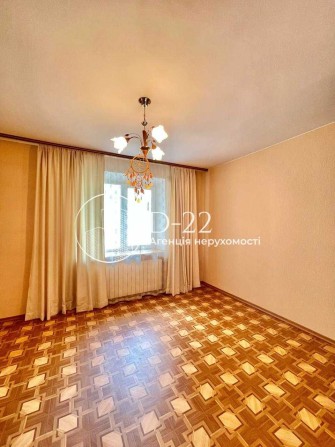 Продаж 3-к квартира метро Харківська вул. Братства Тарасівців,12/37 - фото 1