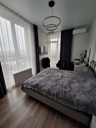 2-кімн квартира по вул. Центральна 21-Б, ЖК Рів'єра, масив Осокорки. - фото 1