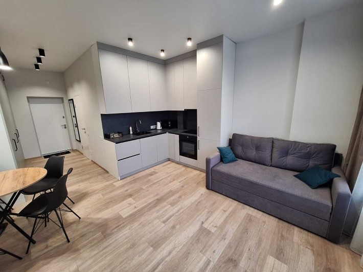 1-кімн квартира по вул. Центральна 21-Б, ЖК Рів'єра, масив Осокорки. - фото 1