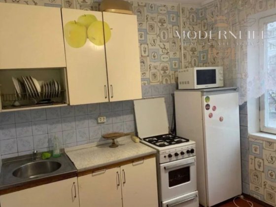 Продаж 2к квартири вул. Червоної Калини 32 Київ