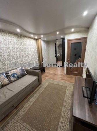 Продаж 1 кімнатної квартири біля метро Лісова! Проспект Лісовий 21 - фото 1