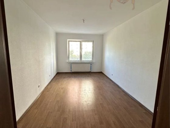 Продаж 3к квартири вул. Милославська 18 Київ