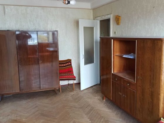 Продається 1 к квартира  Русанівка вул.. Ентузіастів, 29/2. Київ