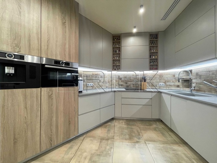 БЕЗ% Продаж 3-к квартири ЖК Французький квартал / 111м2 / 3-й поверх - фото 1