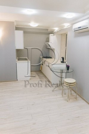 Продаж 1к кв ремонт/метро Оболонь/Малиновського/Азов/Йорданська - фото 1