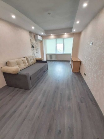 2К, вул. Ентузіастів 29/1 власне паркомісце, м.Лівобережна 10хв. пішки - фото 1