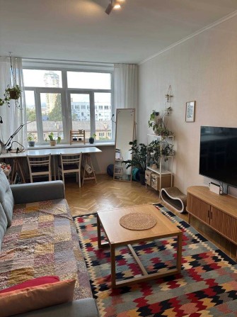 Продаж 2к квартири Печерськ , бульвар Лесі Українки - фото 1