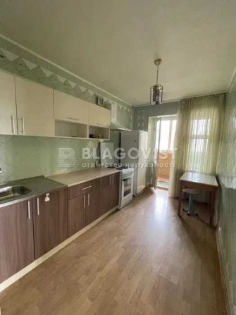 Продаж Антоновича 103-А, 3-к. кв ,70м.кв, Олімпійська м.Палац Україна - фото 1