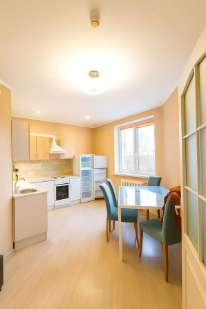 Продаж 1-кімнатної квартири в ансамблі нових ЖК на Саперній Слобідці - фото 1