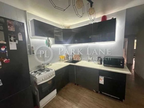 Продам 3к квартиру евроремонт Архипенка Оболонь ГАЗ озеро парк Наталка Київ