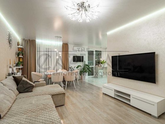 Продаж /Квартира /112 м2 /ЖК Кришталевi Джерела /Голосіївський район Киев