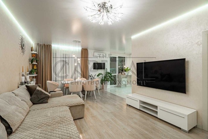 Продаж /Квартира /112 м2 /ЖК Кришталевi Джерела /Голосіївський район - фото 1