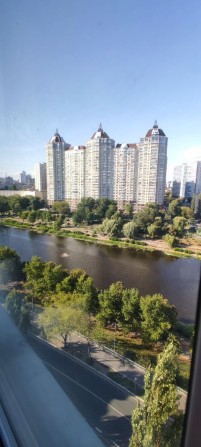 Продаю 1-кімнатну квартиру Ентузіаствв,27 13 поверх ГАЗ,НОВІ ЛІФТИ - фото 1