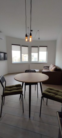 Квартира 52м2 у автономному жк БЕЗ КОМІСІЇ, в експлуатації з 2012 - фото 1