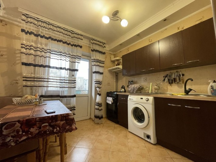 Продаж 2кім.кв Березняки вул.Березняківська 20пов5 Ремонт мЛівабережна - фото 1