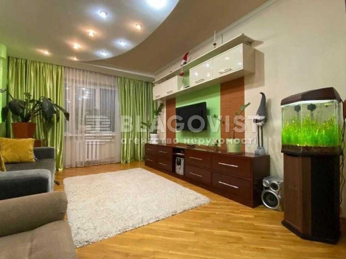 Продаж Квартира Троещина Євроремонт Рейгана (Драйзера) - фото 1