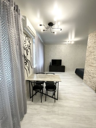 Супер квартира метро Теремки Теремківська 3/А - фото 1