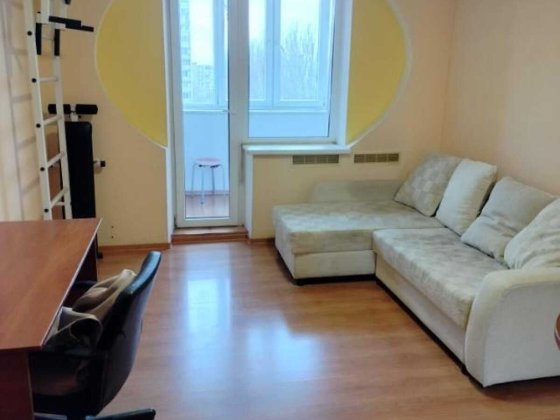 Продаж 3к квартири шоссе Харківське 168Е Київ