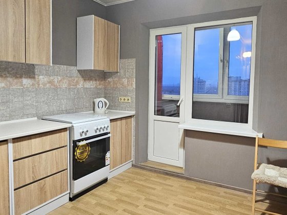 Бальзака,77. Квартира 60кв.м. після масштабного косметичного ремонту! Київ