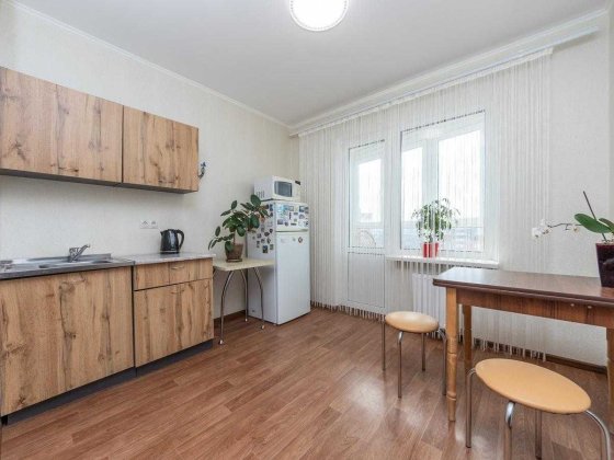 Продам 2-х кімнатну вул. Софії Русової, 7 Київ