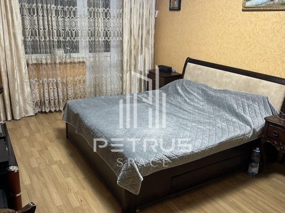 Продаж 2к квартири 51 м2, Троєщина, Червоної Калини 21А Київ