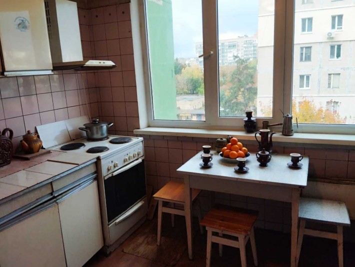 Продаж 3-кім   Автозаводська 39  Бережанська  Оболонський район - фото 1