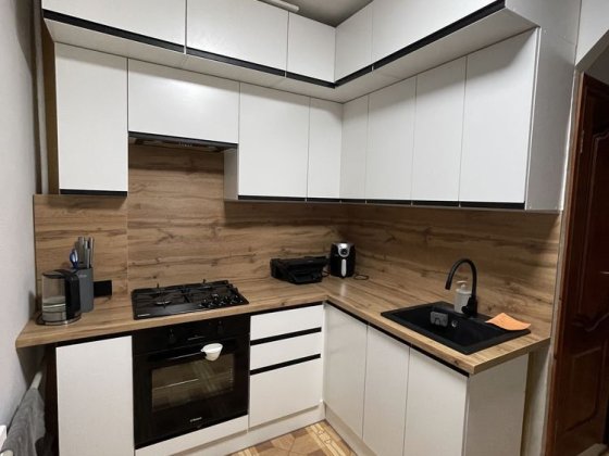 Затишна 1-квартира 40 м² з ремонтом вул. Милославська 23-А Київ