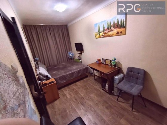 Продам 2к квартиру Проспект науки 74   хд Киев