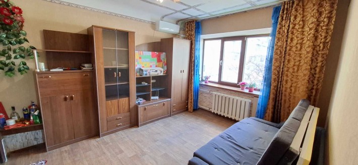 Продаж квартири вул. Автозаводська , цегляний будинок, - фото 1