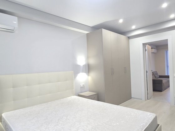 Двокімнатна квартира, Коломийський провулок. Без комісії Киев