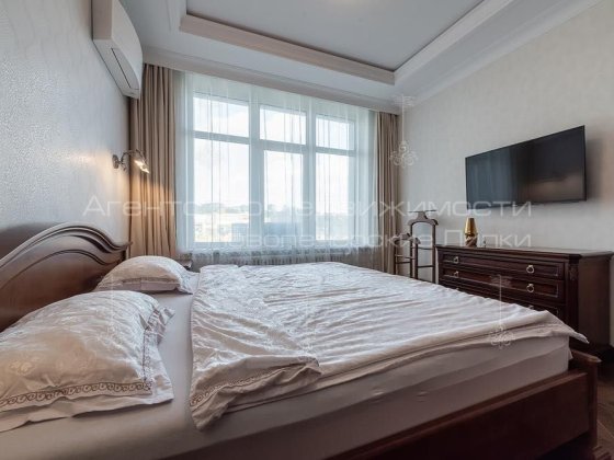 Продажа 3к 90м2 квартиры в ЖК Новопечерские Липки Драгомирова, Печерск Київ