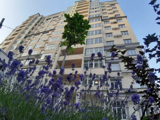 (80м2)Клубний будинок біля Метро Чернігівська Киев