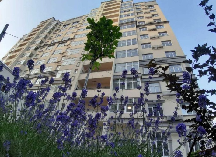 (80м2)Клубний будинок біля Метро Чернігівська - фото 1