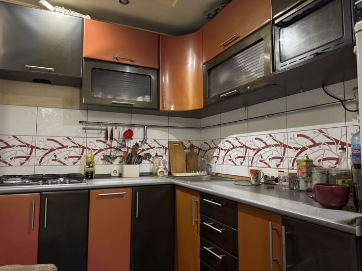 Продам 1 кімн. квартира Русанівка ст.м. Лівобережна Ентузіастів,43 - фото 1