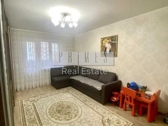 Продаж квартири Княжий Затон 3 спальні Осокорки Киев