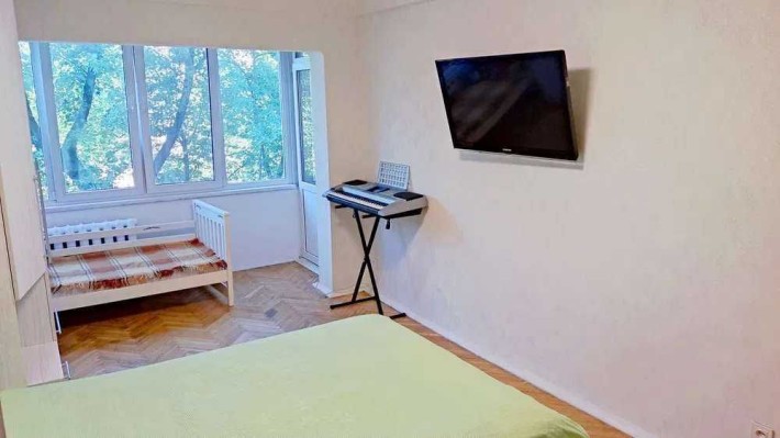 продаж 2 кім.з ремонтом, 4 пов.метро ЛІСОВА - фото 1