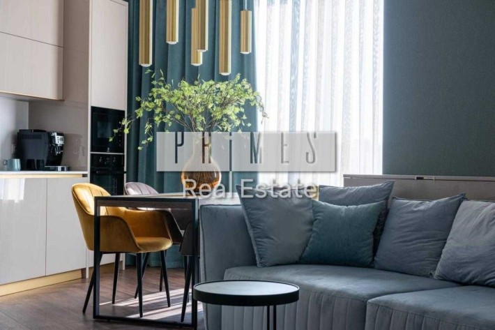 Продаж 2к квартири, ЖК Skyline, вул. Коновальця Євгена, 26а, Печерськ - фото 1