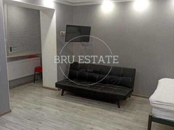 Продаж 1-к квартири Київ Оболон Мінська Малиновського з ремонтом є Газ Киев