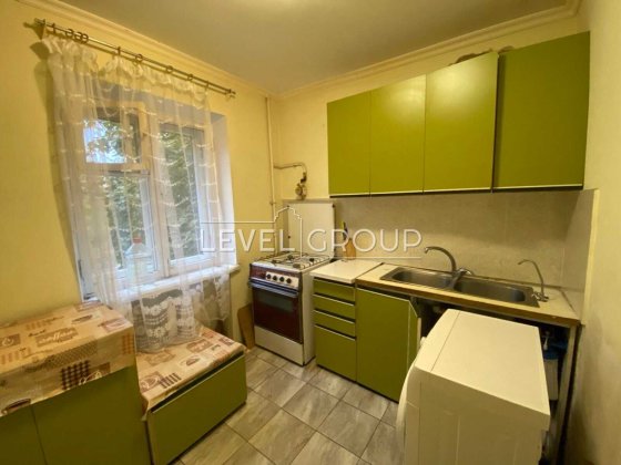 ВИГІДНА ПРОПОЗИЦІЯ! Продаж квартири Каденюка трикімнатна Киев