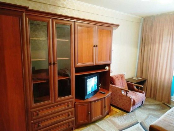 Продам 1кв. на вул. Празькій 25 Київ